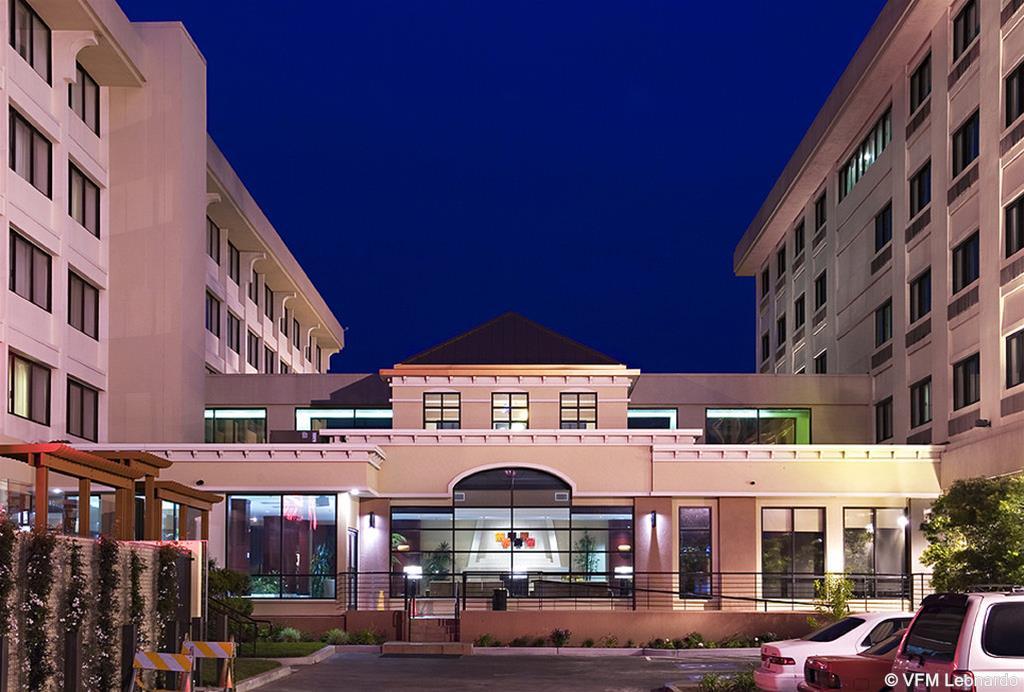Doubletree By Hilton San Francisco South Airport Blvd Hotel South San Francisco Exterior photo